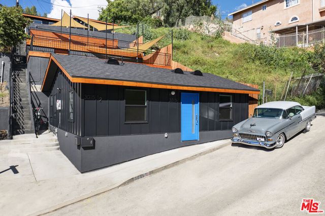 3015 Future Place, Los Angeles, CA 90065