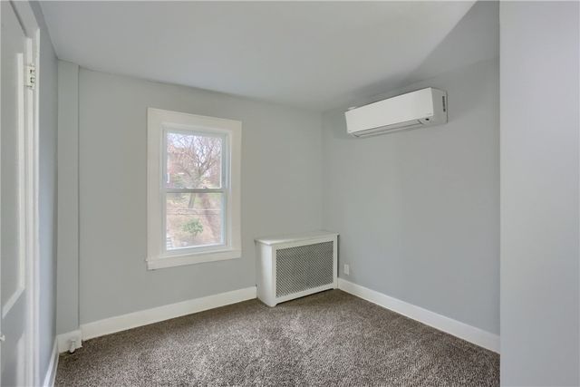 542 N Fairmount St, Garfield, PA 15206