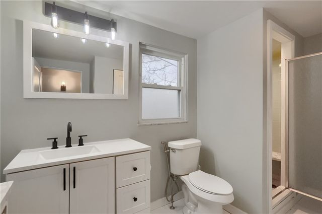 542 N Fairmount St, Garfield, PA 15206