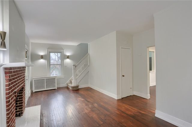 542 N Fairmount St, Garfield, PA 15206