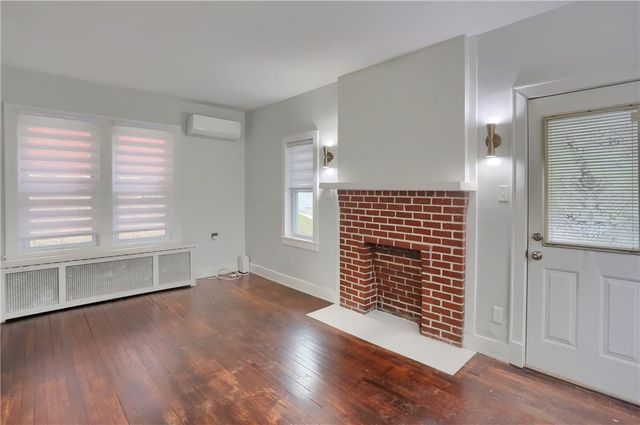 542 N Fairmount St, Garfield, PA 15206