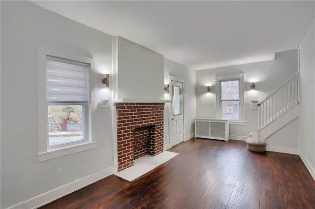 542 N Fairmount St, Garfield, PA 15206