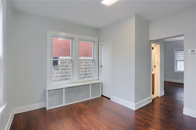 542 N Fairmount St, Garfield, PA 15206