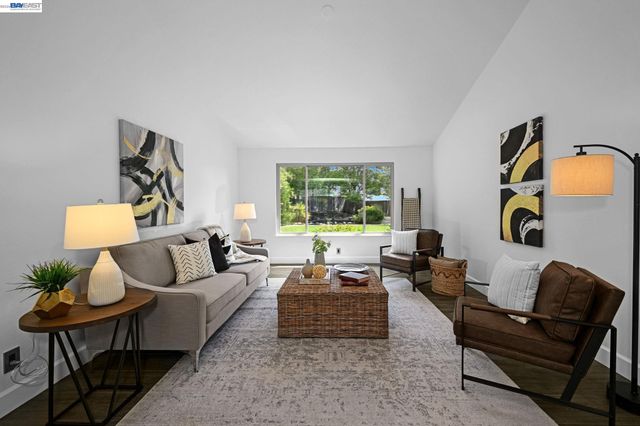 491 Santander Dr, San Ramon, CA 94583