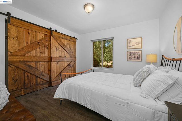 491 Santander Dr, San Ramon, CA 94583