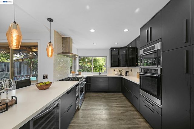 491 Santander Dr, San Ramon, CA 94583
