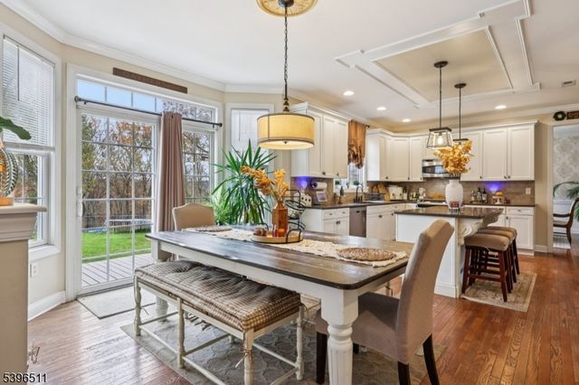 113 Junction Rd, Hampton Boro, NJ 08827