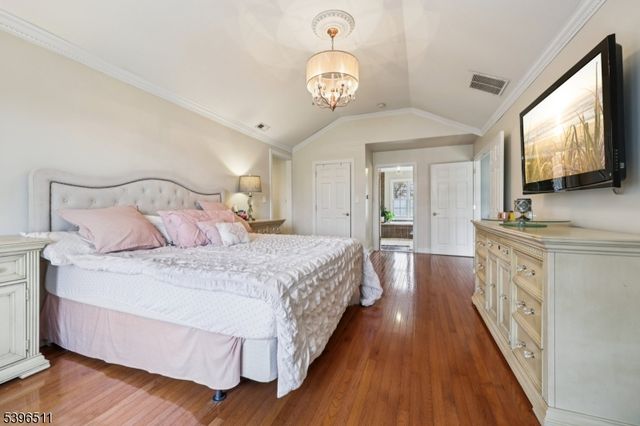 113 Junction Rd, Hampton Boro, NJ 08827