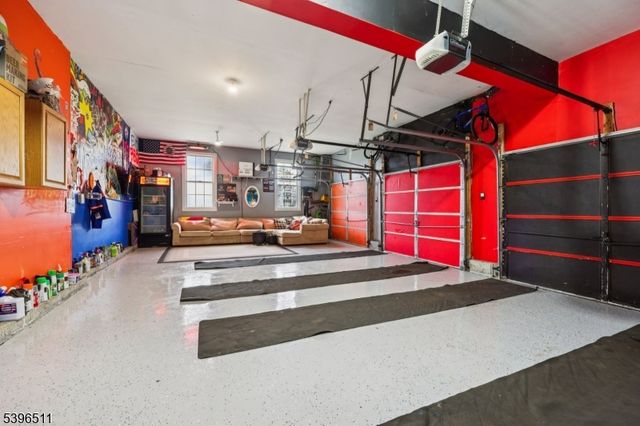 113 Junction Rd, Hampton Boro, NJ 08827