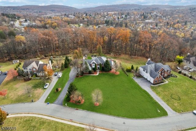 113 Junction Rd, Hampton Boro, NJ 08827