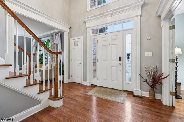 113 Junction Rd, Hampton Boro, NJ 08827