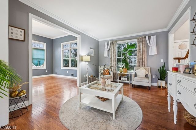 113 Junction Rd, Hampton Boro, NJ 08827