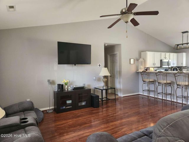 253 Sweet Gum Lane, Richlands, NC 28574