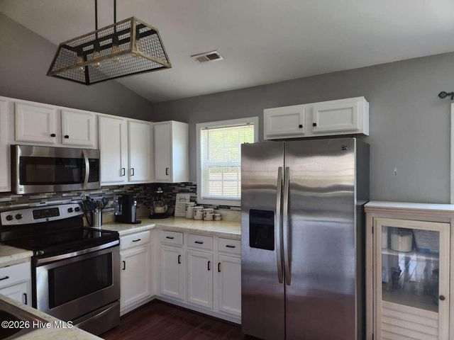 253 Sweet Gum Lane, Richlands, NC 28574