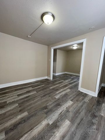 11634 S Princeton Avenue, Chicago, IL 60628