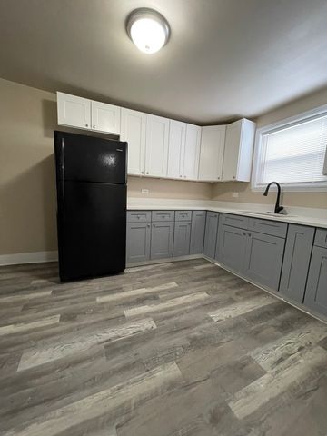 11634 S Princeton Avenue, Chicago, IL 60628