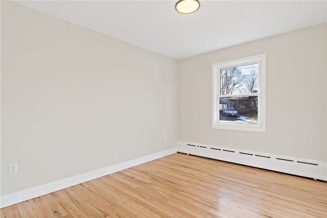 54 Doris Avenue, Tiverton, RI 02878