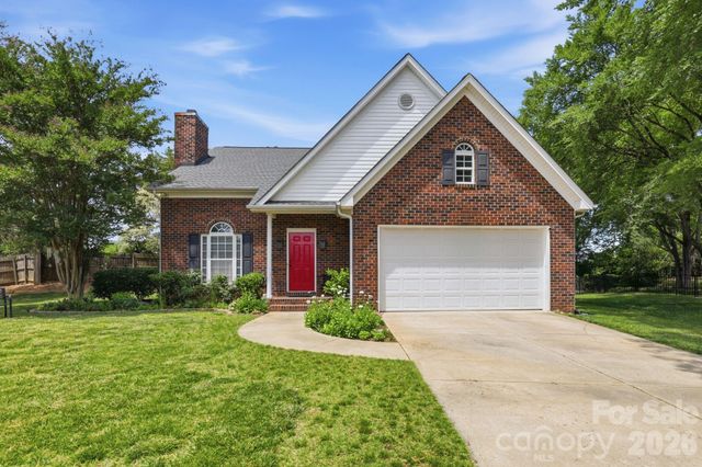 2800 Wingfield Place, Charlotte, NC 28210