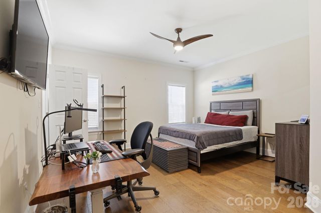 2800 Wingfield Place, Charlotte, NC 28210