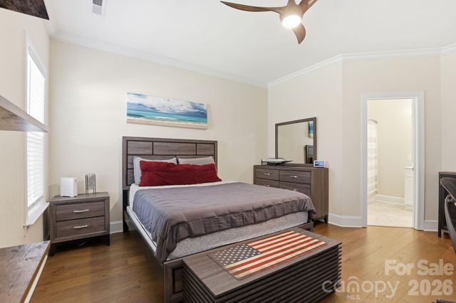 2800 Wingfield Place, Charlotte, NC 28210