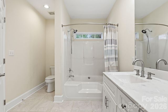 2800 Wingfield Place, Charlotte, NC 28210