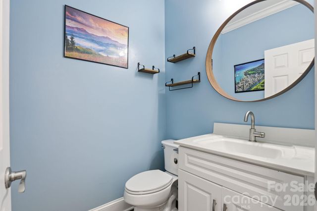 2800 Wingfield Place, Charlotte, NC 28210