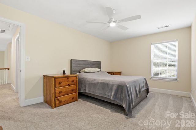 2800 Wingfield Place, Charlotte, NC 28210