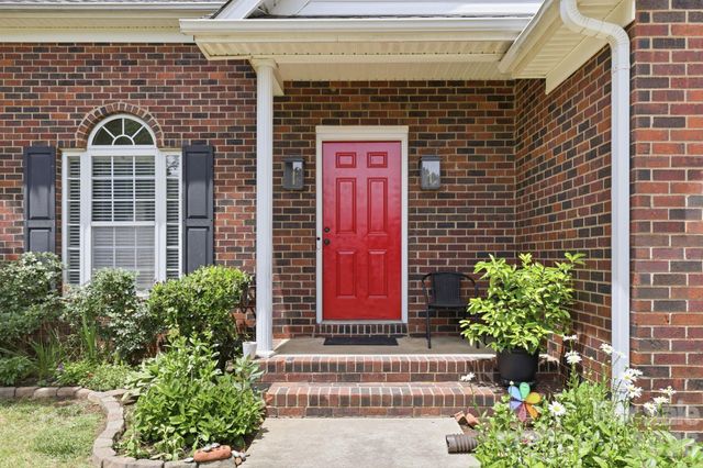 2800 Wingfield Place, Charlotte, NC 28210