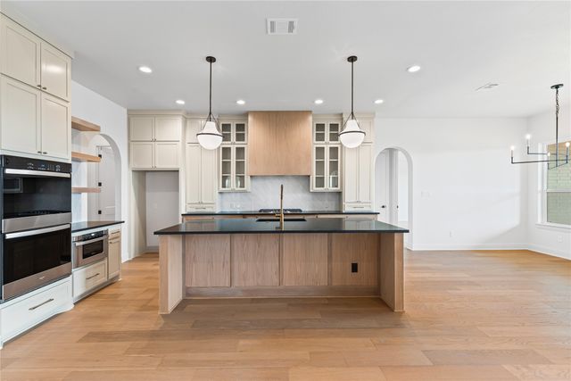 4720 Magnolia Trail, Midlothian, TX 76065