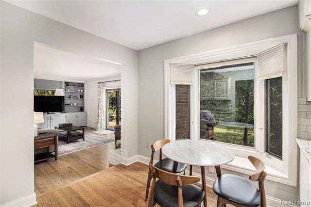 397 S Cranbrook Road, Birmingham, MI 48009