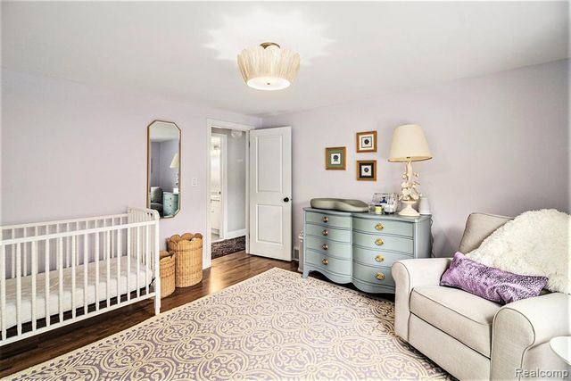 397 S Cranbrook Road, Birmingham, MI 48009