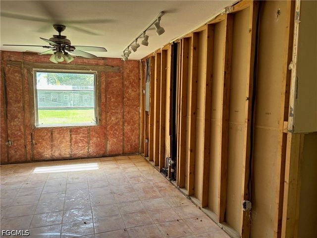 8206 Riverside DR, Punta Gorda, FL 33982