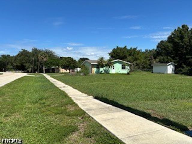8206 Riverside DR, Punta Gorda, FL 33982