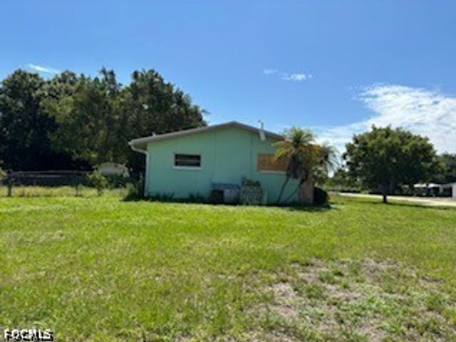 8206 Riverside DR, Punta Gorda, FL 33982