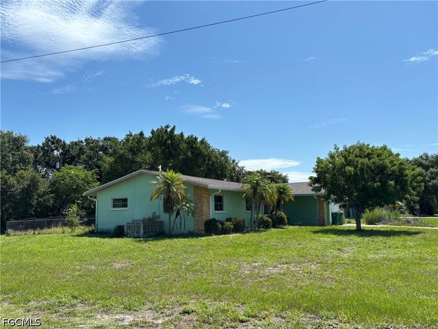 8206 Riverside DR, Punta Gorda, FL 33982