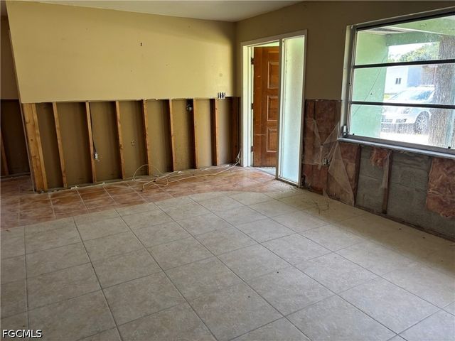 8206 Riverside DR, Punta Gorda, FL 33982