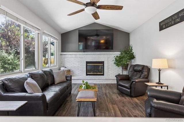 10738 W Roxbury Avenue, Littleton, CO 80127