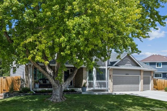 10738 W Roxbury Avenue, Littleton, CO 80127