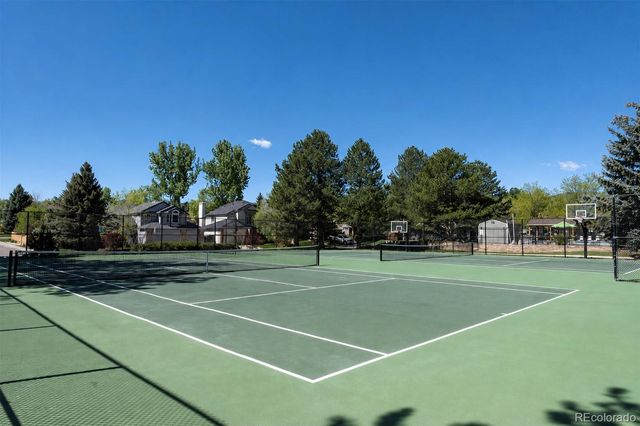 10738 W Roxbury Avenue, Littleton, CO 80127