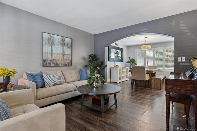 10738 W Roxbury Avenue, Littleton, CO 80127