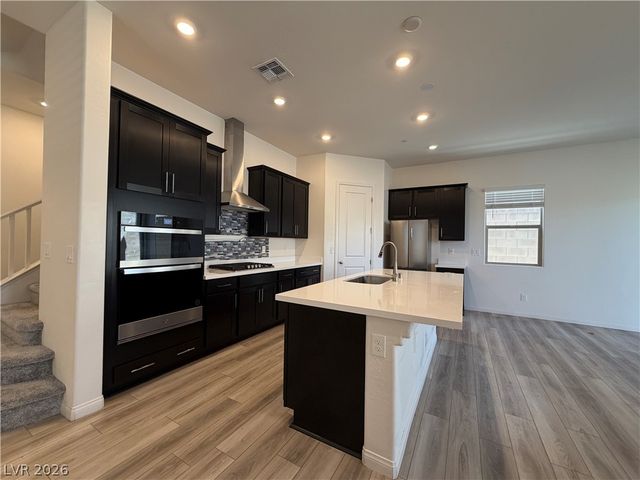 11836 Black Canary Avenue, Las Vegas, NV 89138