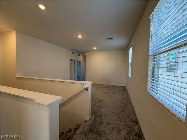 11836 Black Canary Avenue, Las Vegas, NV 89138