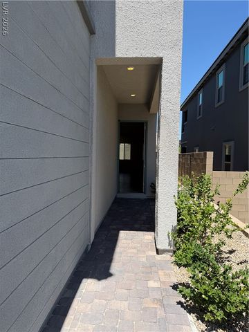 11836 Black Canary Avenue, Las Vegas, NV 89138