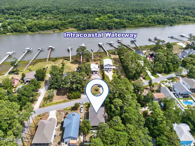 2303 W Yacht Drive, Oak Island, NC 28465