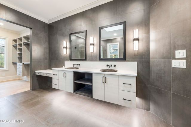 33 Lexington Drive, Bluffton, SC 29910