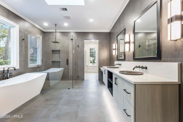 33 Lexington Drive, Bluffton, SC 29910