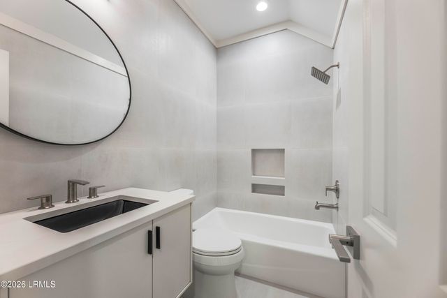 33 Lexington Drive, Bluffton, SC 29910