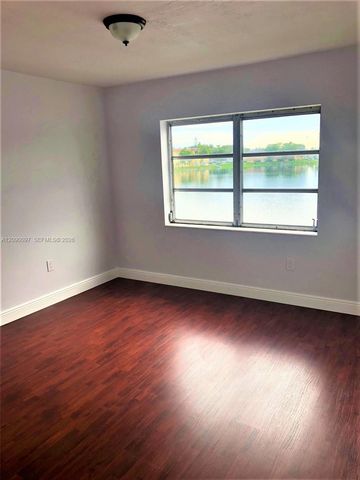 18900 NE 3rd Court 515, Miami, FL 33179