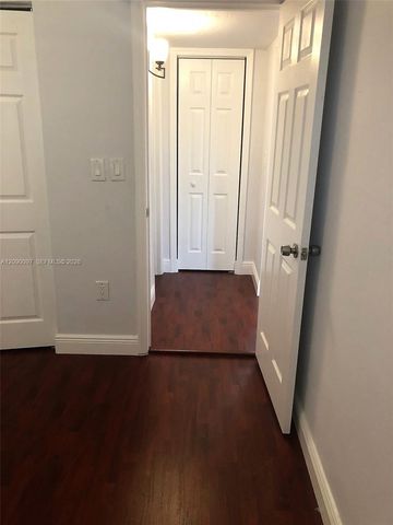 18900 NE 3rd Court 515, Miami, FL 33179