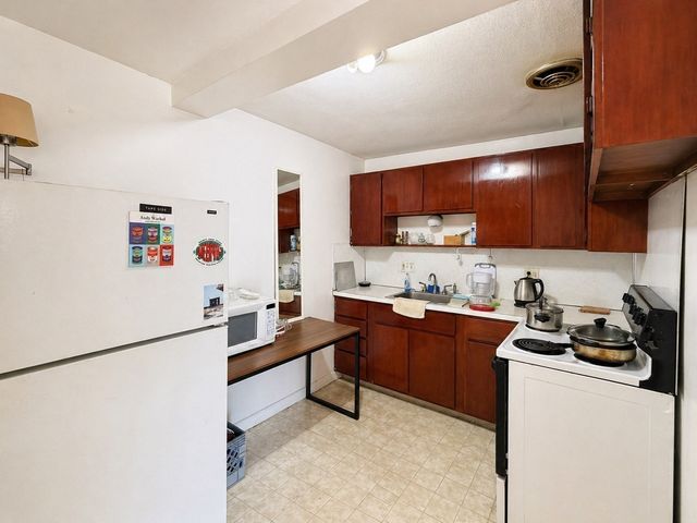 95-99 Maple St 17, Malden, MA 02148